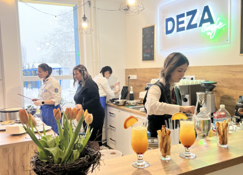 DEZA Café je nový prostor na ISŠ Valašské Meziříčí