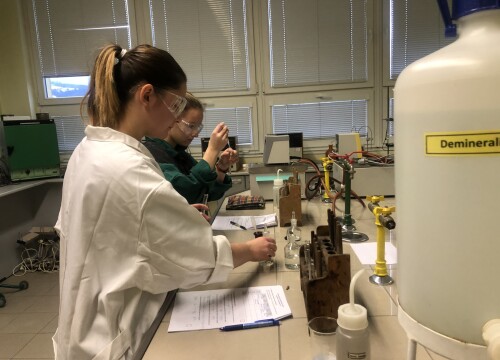 Krajská kola soutěže Mladý chemik proběhla on-line