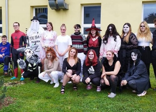 Halloweenský den